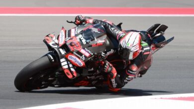 Беццекки лидирует в Индонезии Марк Маркес впервые вне Q2