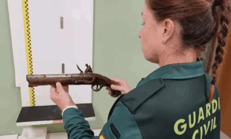Burgos Woman Investigated Over Shipping Rare Firearm to Alicante