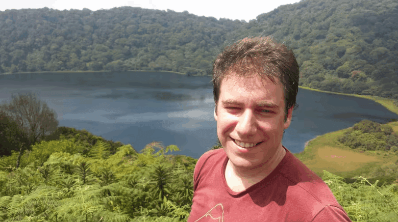 Spaniards in Black Beach Prison: Diplomats Granted Visit but Access Cut Off Again