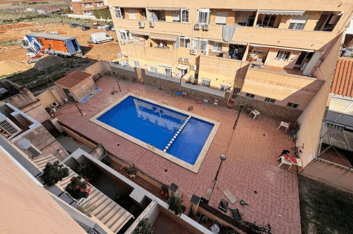 En Valencia, la vivienda se encarece más que en otras ciudades afectadas tras la DANA del año pasado