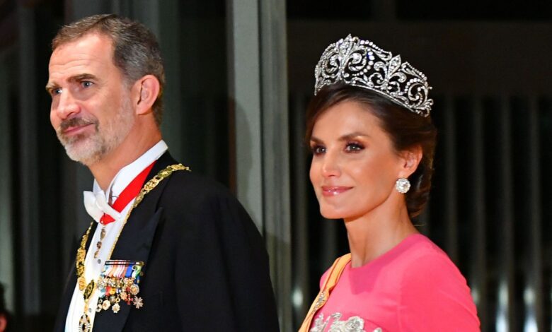 Esplendor real en Tokio: los mejores looks de los monarcas europeos seis años después