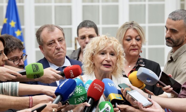 Autoridades de Andalucía y Amama buscan soluciones a la crisis del cribado oncológico