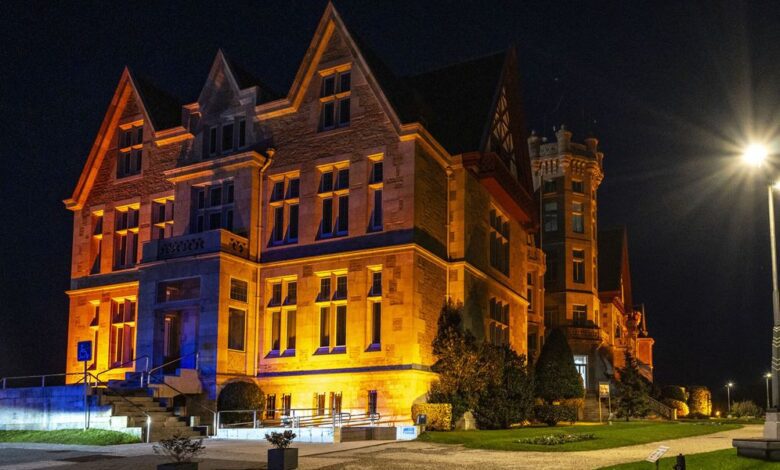 Пугающий Хэллоуин в дворце Ла-Магдалена: три дня страхов и веселья в Сантандере