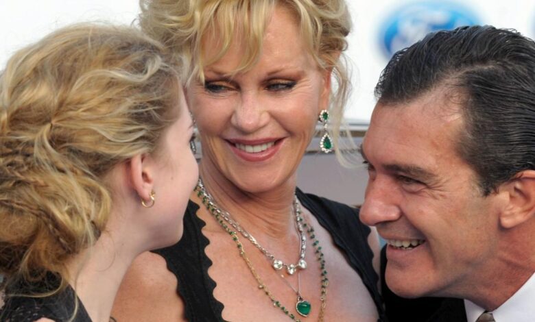 Свадьба дочери Бандераса обернулась загадочным исчезновением Мелани Гриффит