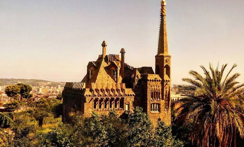 Башня Бельесгуард – малоизвестный шедевр Гауди с душой средневекового замка