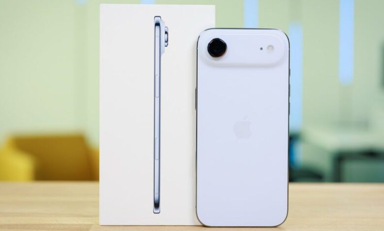 Spanish Peacekeepers in Lebanon Come Under Fire from Israeli Tank During Patrol