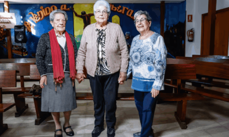 De la heroína al apoyo a migrantes: cómo ocho abuelas de Madrid siguen luchando