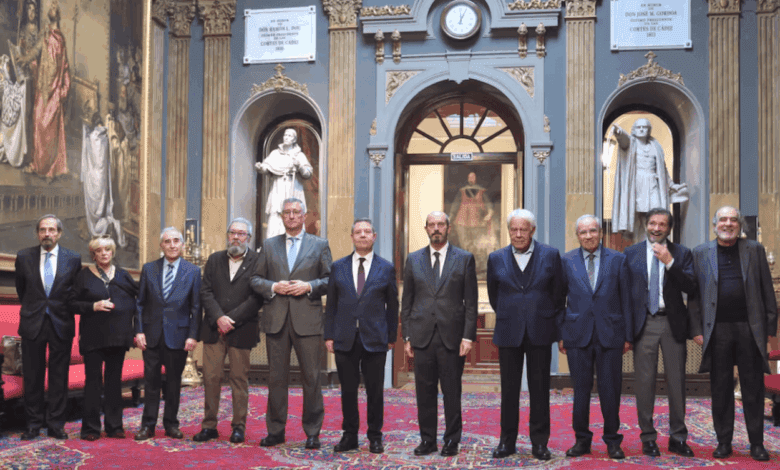 PSOE Veterans Hold High-Profile Memorial for Lambán, Criticize Party’s Current Direction