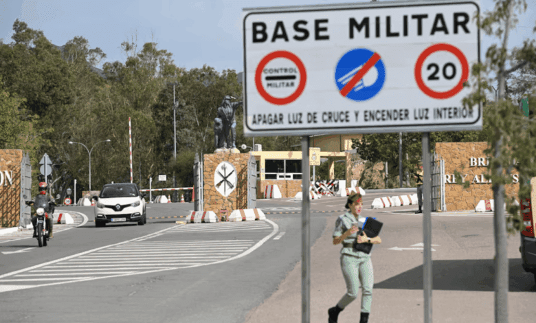 Explosion at Military Base in Almería: 20-Year-Old Legionnaire Suffers Severe Hand Injuries