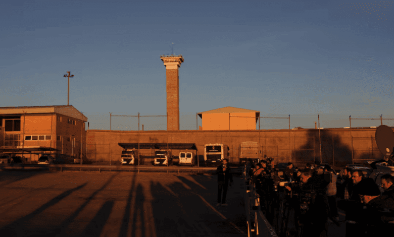 Как изменилась жизнь экс-министра Абалоса после ареста и перевода в тюремную камеру