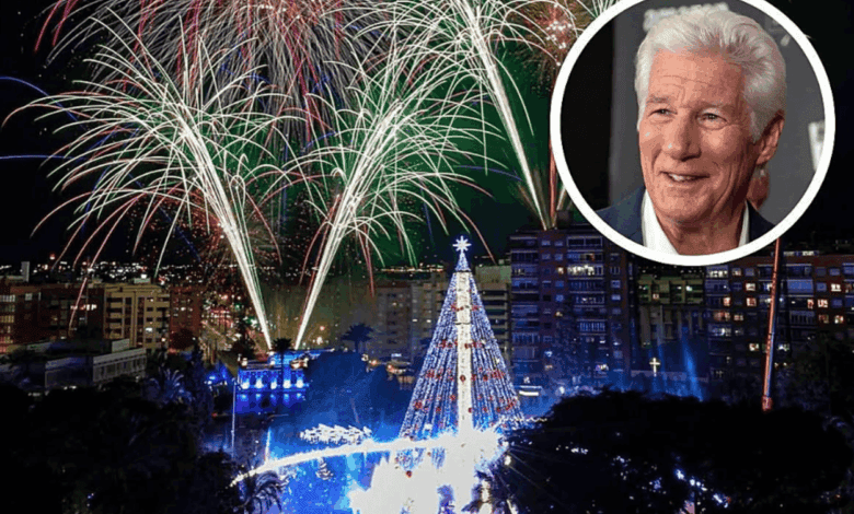 Murcia enciende su árbol de Navidad principal con Richard Gere y un espectáculo de luces