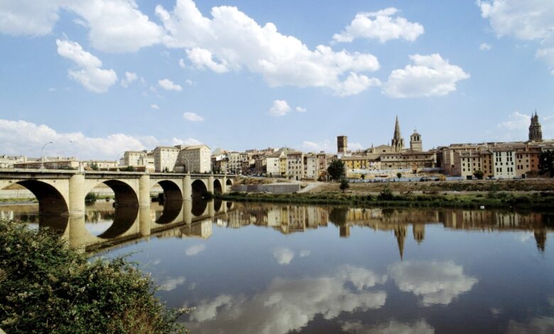 Logroño Suspends Issuing New Tourist Apartment Permits for One Year