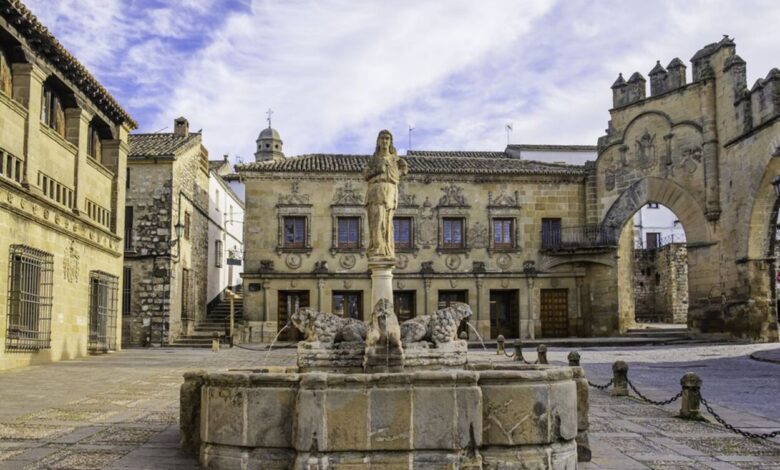 Город в Андалусии, где осень превращается в путешествие по эпохам