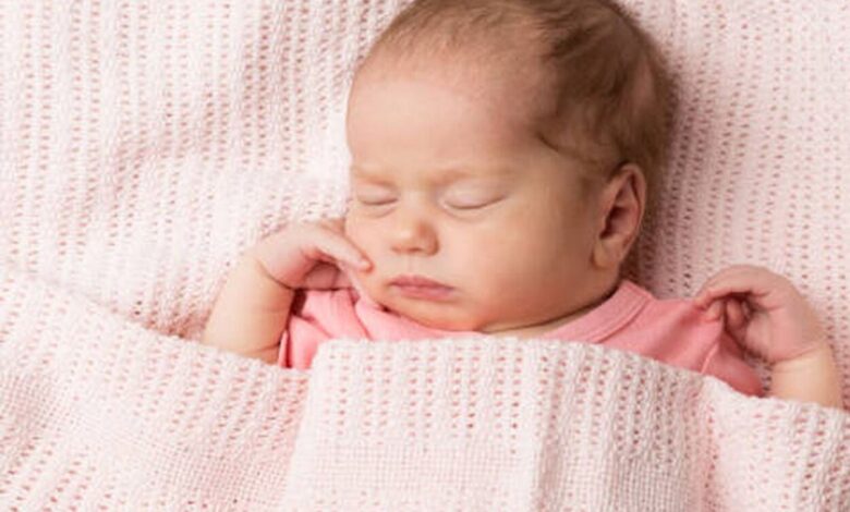 Un nombre de cuatro letras para niña se convierte en tendencia entre padres españoles