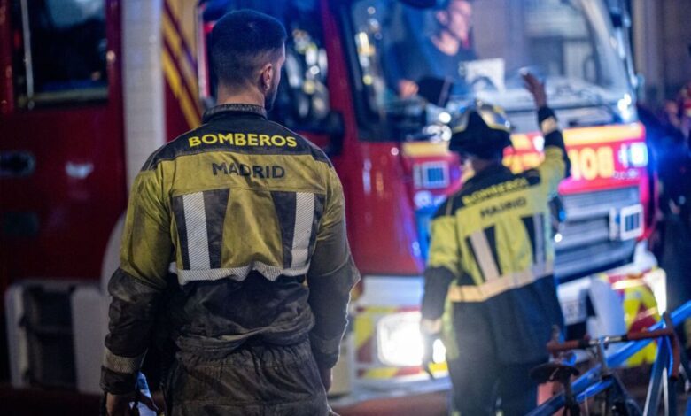 Fire in Residential Building on Fuencarral Street in Central Madrid Quickly Contained