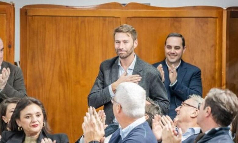 Second-in-Command of PP Almería Publicly Supports Former President After Arrest