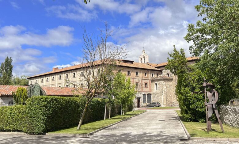 Two Ex-Nuns Arrested in Spain for Selling Belorado Monastery Antiques Online