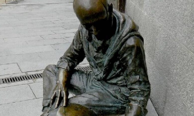 A Hidden Sculpture in Madrid Honors One of the Healthiest Habits