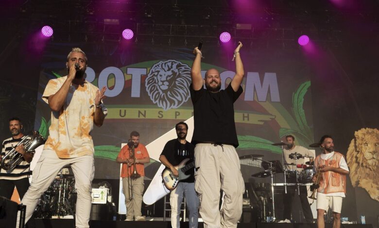 Auge y vulnerabilidad: la música en valenciano entre el éxito y la amenaza