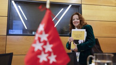 Мадрид отказался создавать реестр врачей-отказников по абортам несмотря на требования властей