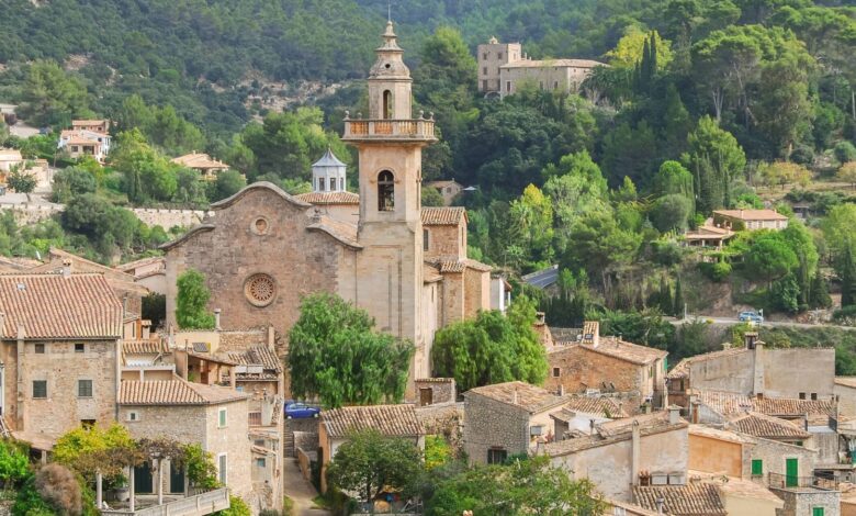 Valldemossa: la ciudad medieval de Mallorca donde Chopin buscó la paz