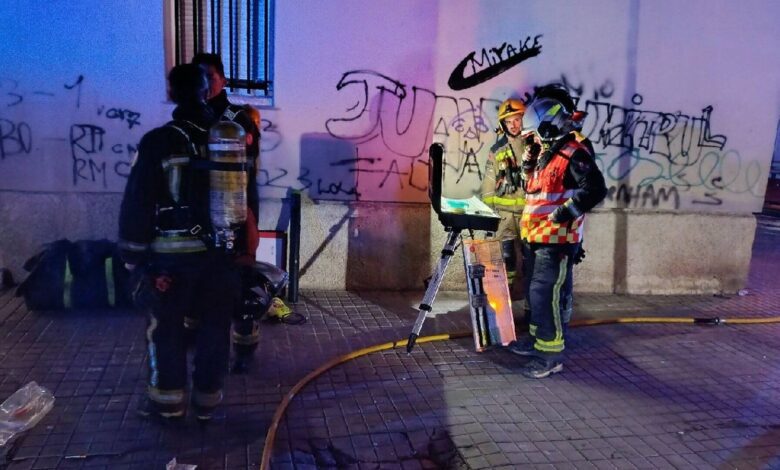 Eight Injured in Residential Building Fire in Badalona Near Barcelona