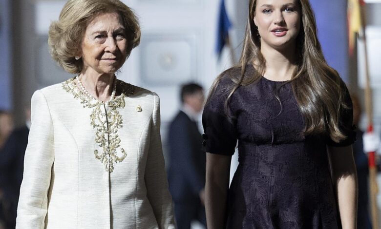 Queen Sofia to Receive the Order of the Golden Fleece at the Royal Palace Without Her Husband or Sister