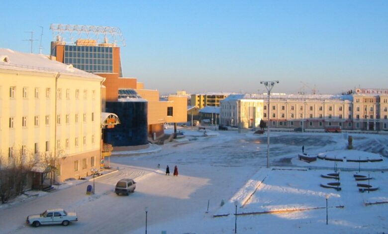 Cómo sobreviven las personas en las ciudades más frías del mundo con temperaturas de 50 grados bajo cero