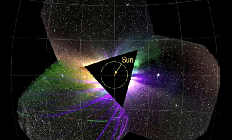 Испанский спутник PUNCH зафиксировал необычные световые следы после удара микрометеорита