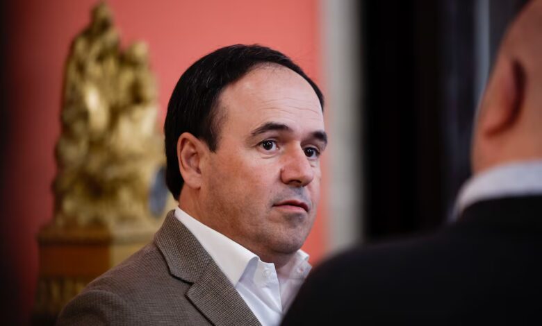 Why Socialists Are Losing Influence in Valencia and What the New President Is Doing