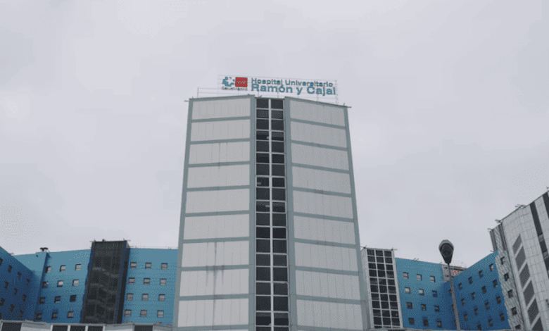 How a Painter from Vallecas Secured 1,641 Contracts from a Madrid Hospital in 8 Years