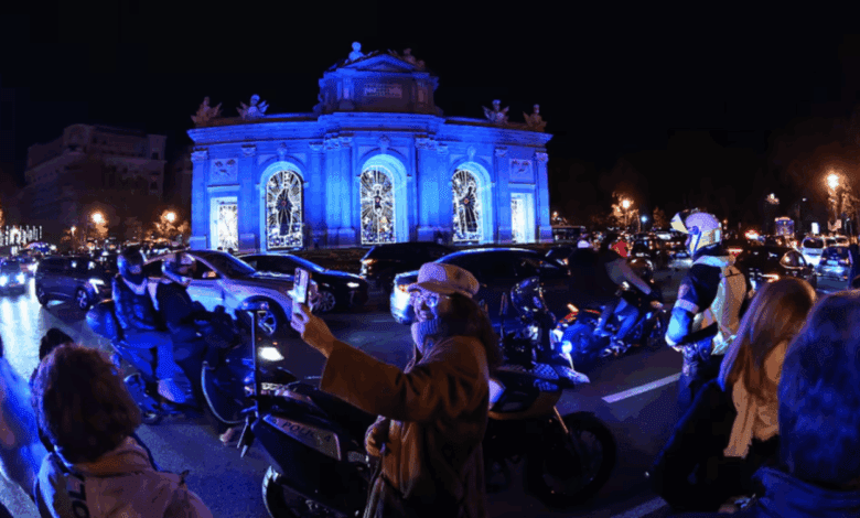 Жители Мадрида возмущены новогодней подсветкой в парке Ретиро – спор о красоте города