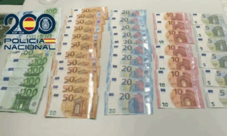 Una vecina de Ponferrada devuelve casi 5000 euros encontrados en la calle a su dueño