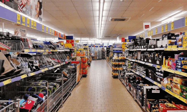 Как работают супермаркеты Испании в канун и день Рождества в 2025 году