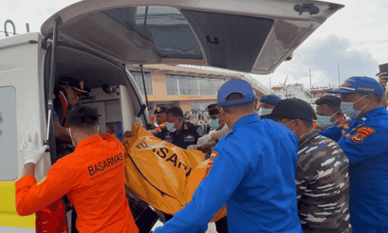 Body of Spanish Woman’s Daughter Found in Indonesia After Tour Boat Tragedy