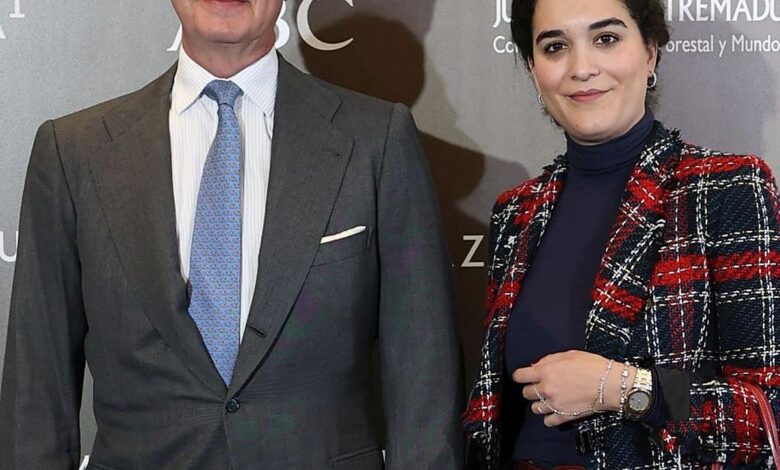 Alba Family Celebrates Christmas in Lliria Without Past Conflicts