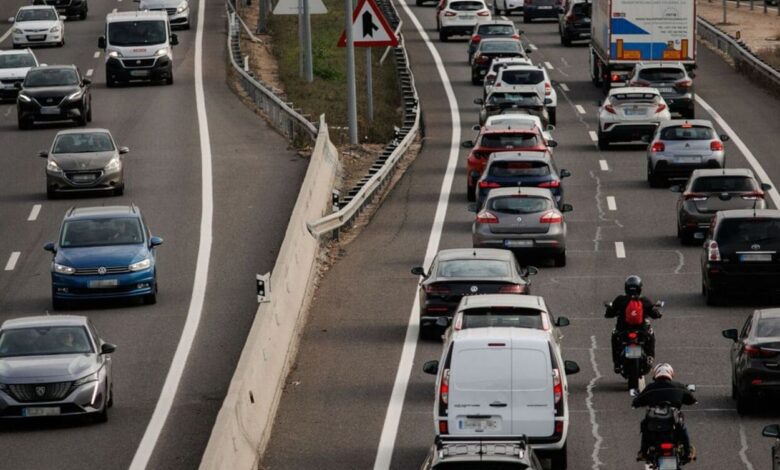 Five cars collide on A-3 near Cuenca Traffic towards Madrid halted