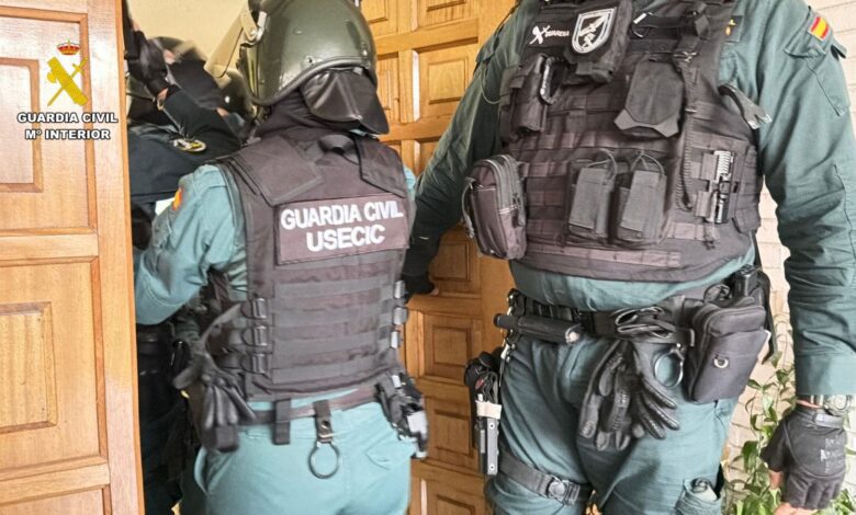 В Касересе раскрыта банда, выманившая у мигрантов 200 тысяч евро за «духовную помощь»