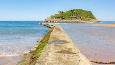 В Стране Басков есть остров-призрак доступный лишь во время отлива