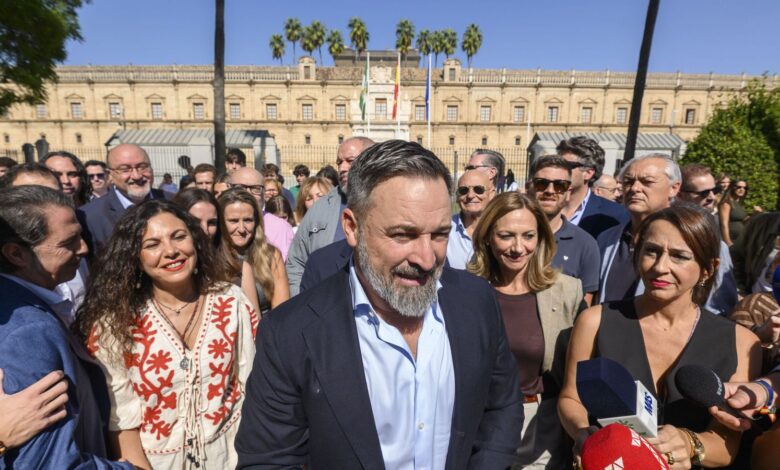 Коррупционные скандалы и кризис в здравоохранении меняют политический ландшафт Андалусии