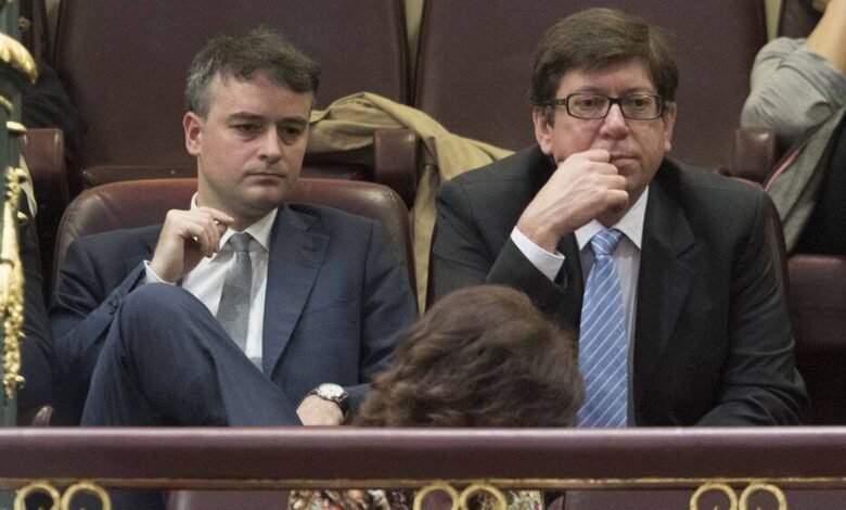 Внутри PSOE растет давление на руководство из-за дела Салазара