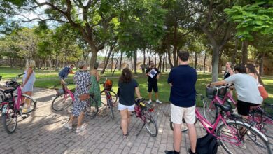 Π ΠΠ°Π»Π΅Π½ΡΠΈΠΈ ΡΠ°Π·Π³ΠΎΡΠ°Π΅ΡΡΡ ΠΊΠΎΠ½ΡΠ»ΠΈΠΊΡ ΠΌΠ΅ΠΆΠ΄Ρ ΠΏΡΠΎΠΊΠ°ΡΠ°ΠΌΠΈ Π²Π΅Π»ΠΎΡΠΈΠΏΠ΅Π΄ΠΎΠ² ΠΈ Valenbisi ΠΈΠ·-Π·Π° Π½ΠΎΠ²ΡΡ
ΡΠ°ΡΠΈΡΠΎΠ²