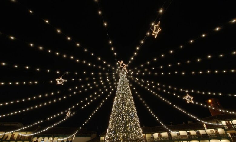 El mágico mercado navideño de Chinchón: talleres, sopladores de vidrio y cuentos para niños