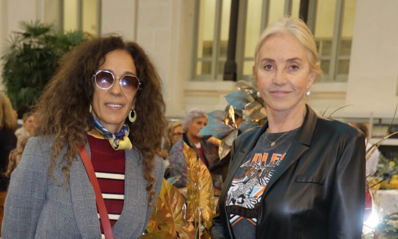 Росарио Флорес скорбит о смерти двух близких друзей