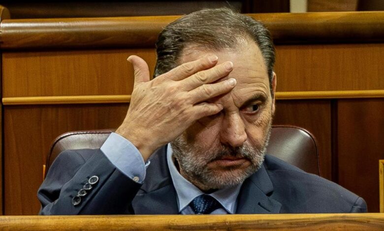 Ábalos scandal: former minister retires after losing his income