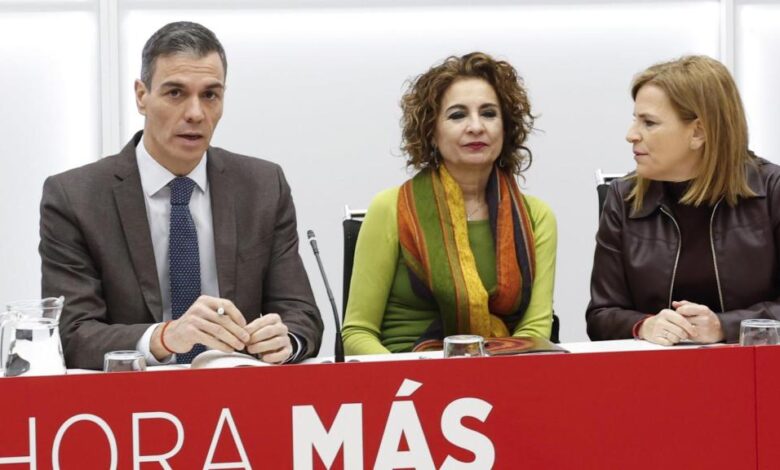 Controversial Decree Mass Legalisation of Migrants Without Parliament Approval