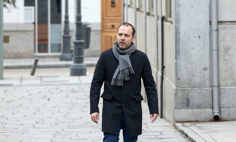 El hijo de José Luis Ábalos acusa a Zapatero de motivos ocultos en la visita de Delcy Rodríguez