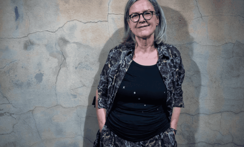 Merce Ibars invites readers to a book discussion in Barcelona