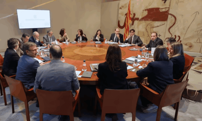 Catalan Government Pushes Through Budget Despite Tensions With Allies