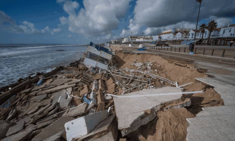Authorities debate future of Matalascañas promenade after devastating storm